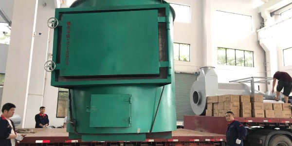 生活垃圾采用耀先垃圾焚燒爐解決，快速安全有效