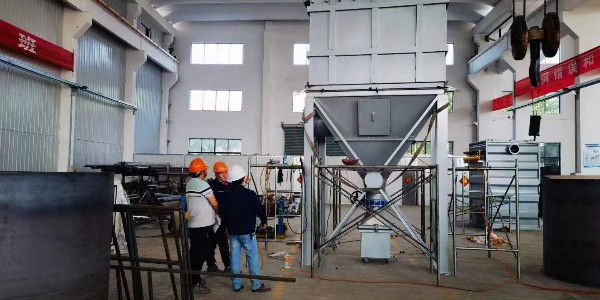 歡迎內(nèi)蒙古楊總到廢氣處理廠家耀先環(huán)境考察驗(yàn)貨